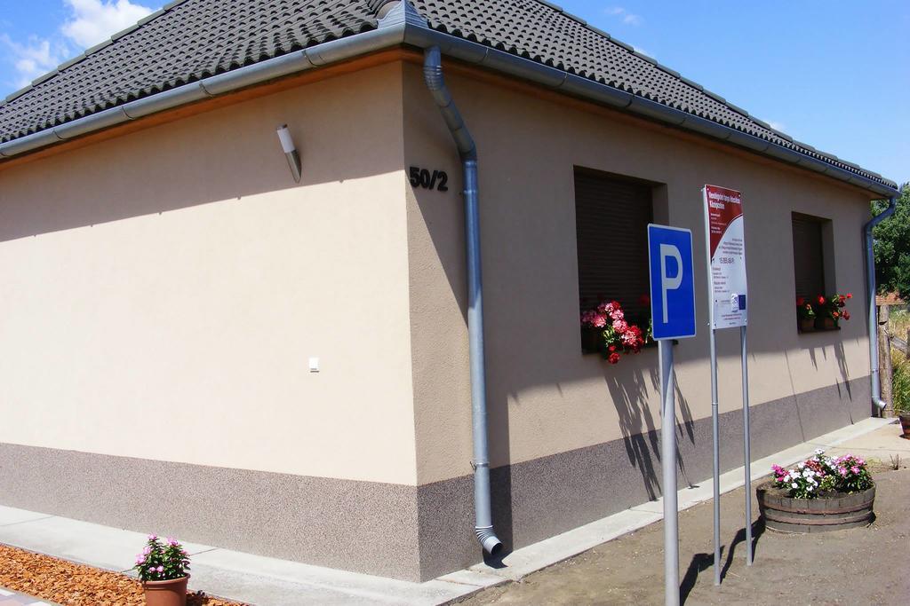 小克勒什 Szerencsecsillag Vendeghaz酒店 外观 照片